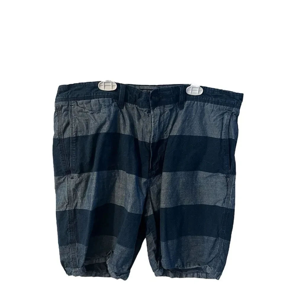 Banana Republic Aiden Shorts Men 36 Blue Color Block Preppy Pockets Resort Beach